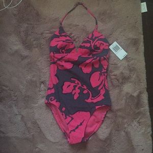 One piece swimsuit